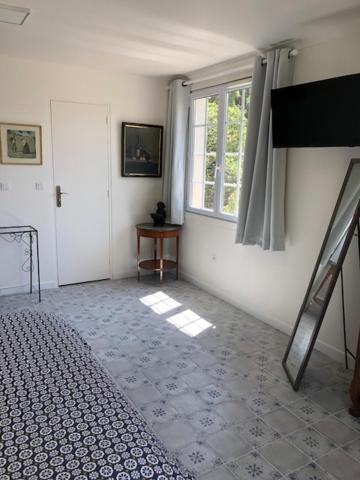 Villa Nîmes calme Extérieur photo